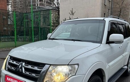 Mitsubishi Pajero IV, 2012 год, 1 900 000 рублей, 1 фотография