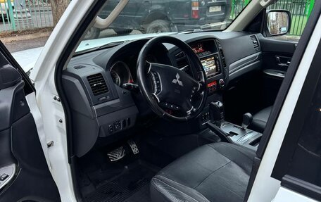 Mitsubishi Pajero IV, 2012 год, 1 900 000 рублей, 12 фотография