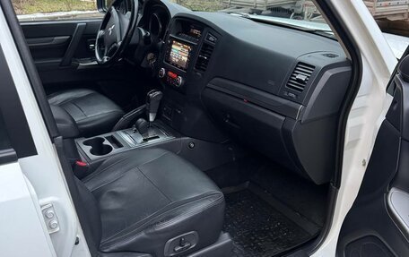 Mitsubishi Pajero IV, 2012 год, 1 900 000 рублей, 10 фотография