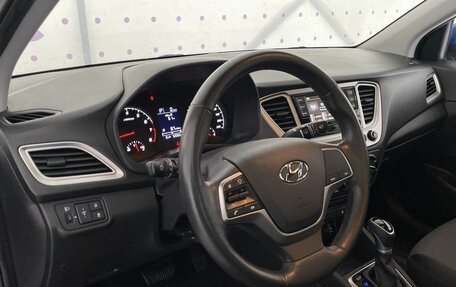 Hyundai Solaris II рестайлинг, 2021 год, 1 700 000 рублей, 15 фотография