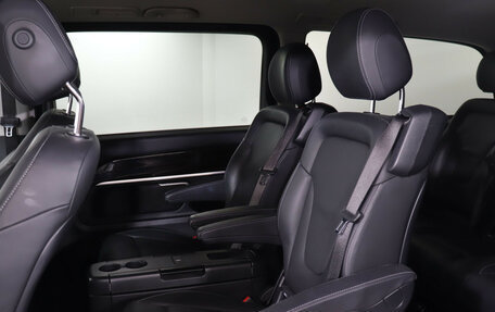 Mercedes-Benz V-Класс, 2022 год, 8 500 000 рублей, 10 фотография