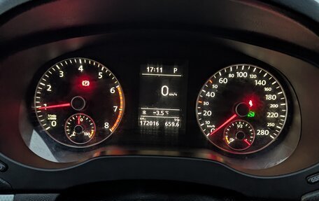 Volkswagen Jetta VI, 2013 год, 1 142 000 рублей, 8 фотография