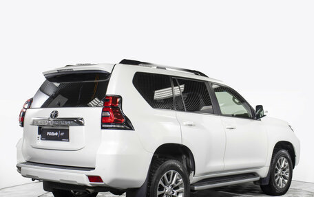 Toyota Land Cruiser Prado 150 рестайлинг 2, 2019 год, 3 878 000 рублей, 5 фотография