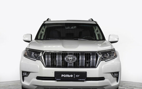 Toyota Land Cruiser Prado 150 рестайлинг 2, 2019 год, 3 878 000 рублей, 2 фотография