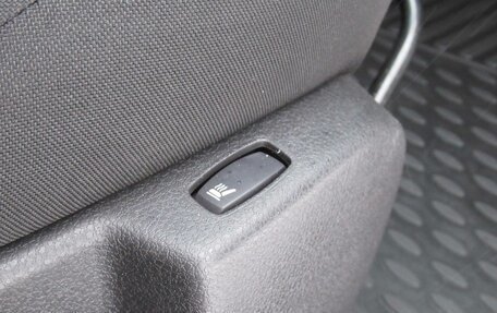 Renault Logan II, 2020 год, 980 000 рублей, 16 фотография