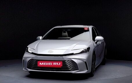 Toyota Camry, 2025 год, 6 600 000 рублей, 3 фотография