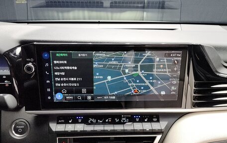 Toyota Camry, 2025 год, 6 600 000 рублей, 14 фотография