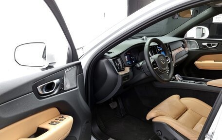 Volvo XC60 II, 2025 год, 6 929 000 рублей, 10 фотография