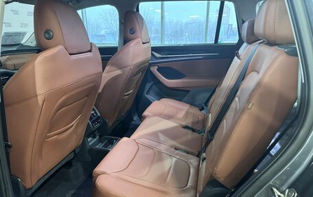 Skoda Kodiaq, 2025 год, 6 170 000 рублей, 18 фотография