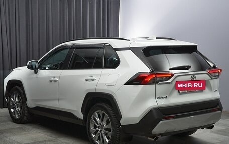 Toyota RAV4, 2021 год, 3 397 000 рублей, 6 фотография