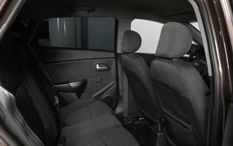 KIA Rio III рестайлинг, 2017 год, 931 800 рублей, 8 фотография