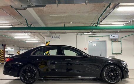 Mercedes-Benz E-Класс, 2025 год, 9 490 000 рублей, 4 фотография