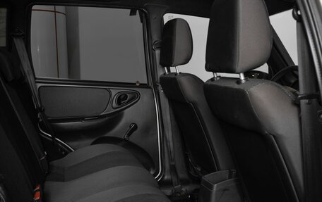 Chevrolet Niva I рестайлинг, 2019 год, 940 000 рублей, 8 фотография