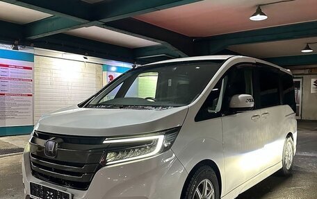 Honda Stepwgn IV, 2022 год, 2 270 000 рублей, 3 фотография