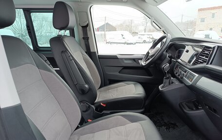 Volkswagen Multivan T6 рестайлинг, 2023 год, 8 800 000 рублей, 8 фотография