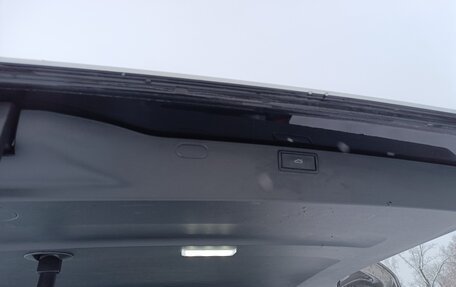 Volkswagen Multivan T6 рестайлинг, 2023 год, 8 800 000 рублей, 10 фотография