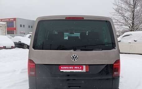 Volkswagen Multivan T6 рестайлинг, 2023 год, 8 800 000 рублей, 4 фотография