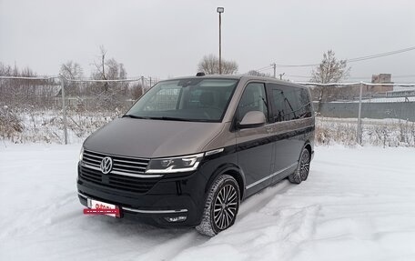 Volkswagen Multivan T6 рестайлинг, 2023 год, 8 800 000 рублей, 2 фотография