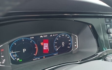 Volkswagen Multivan T6 рестайлинг, 2023 год, 8 800 000 рублей, 12 фотография