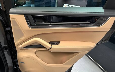 Porsche Cayenne III, 2025 год, 19 990 000 рублей, 26 фотография