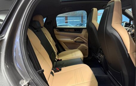 Porsche Cayenne III, 2025 год, 19 990 000 рублей, 28 фотография