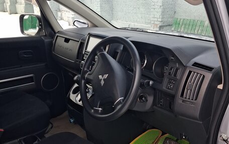 Mitsubishi Delica D:5 I, 2017 год, 2 000 000 рублей, 8 фотография