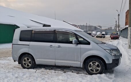 Mitsubishi Delica D:5 I, 2017 год, 2 000 000 рублей, 3 фотография
