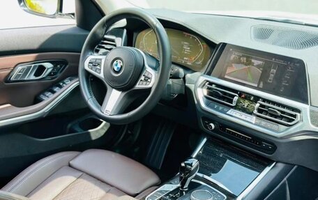 BMW 3 серия, 2022 год, 2 950 000 рублей, 10 фотография