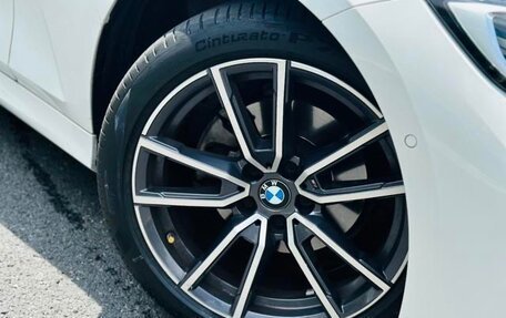 BMW 3 серия, 2022 год, 2 950 000 рублей, 18 фотография