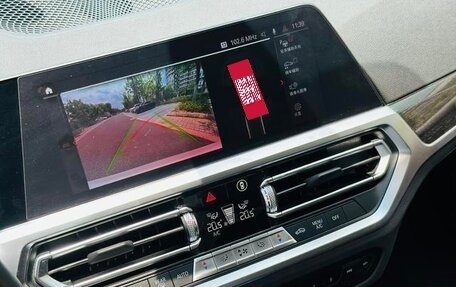 BMW 3 серия, 2022 год, 2 950 000 рублей, 15 фотография