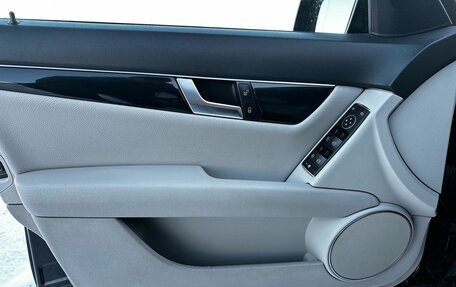 Mercedes-Benz C-Класс, 2011 год, 1 350 000 рублей, 9 фотография