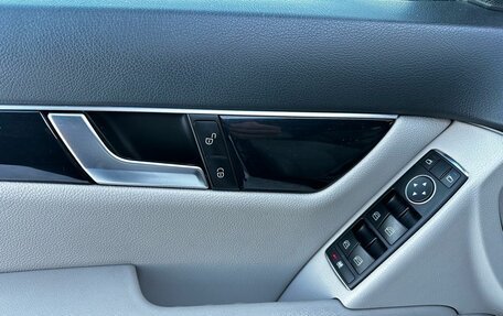 Mercedes-Benz C-Класс, 2011 год, 1 350 000 рублей, 10 фотография