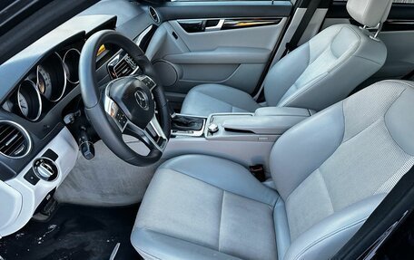 Mercedes-Benz C-Класс, 2011 год, 1 350 000 рублей, 8 фотография