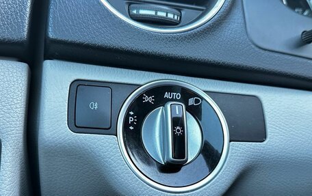 Mercedes-Benz C-Класс, 2011 год, 1 350 000 рублей, 14 фотография