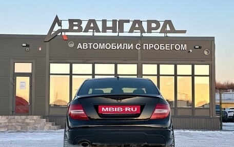 Mercedes-Benz C-Класс, 2011 год, 1 350 000 рублей, 4 фотография