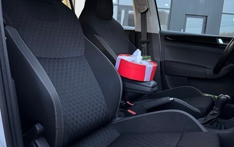 Skoda Rapid I, 2017 год, 1 175 000 рублей, 23 фотография