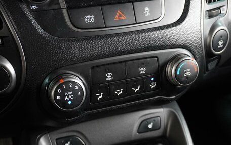 Hyundai Tucson III, 2014 год, 1 264 000 рублей, 15 фотография