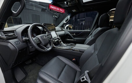 Lexus LX, 2025 год, 19 900 000 рублей, 18 фотография