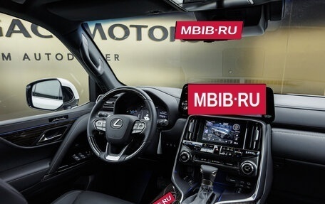 Lexus LX, 2025 год, 19 900 000 рублей, 30 фотография