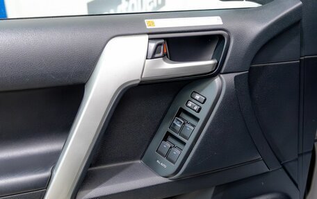 Toyota Land Cruiser Prado 150 рестайлинг 2, 2020 год, 4 939 100 рублей, 16 фотография