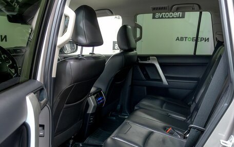 Toyota Land Cruiser Prado 150 рестайлинг 2, 2020 год, 4 939 100 рублей, 28 фотография