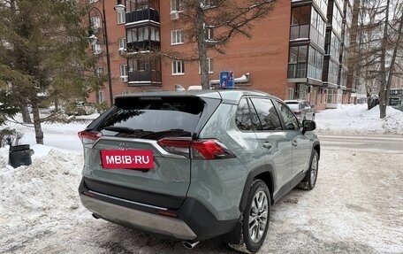 Toyota RAV4, 2025 год, 5 290 000 рублей, 5 фотография