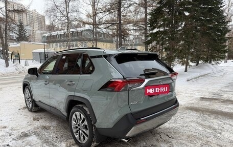 Toyota RAV4, 2025 год, 5 290 000 рублей, 4 фотография