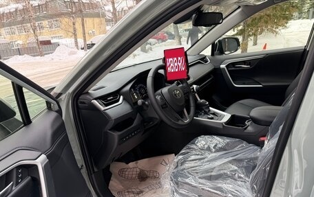 Toyota RAV4, 2025 год, 5 290 000 рублей, 15 фотография