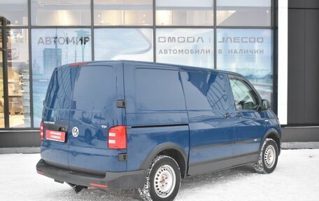Volkswagen Transporter T6 рестайлинг, 2016 год, 1 190 000 рублей, 5 фотография