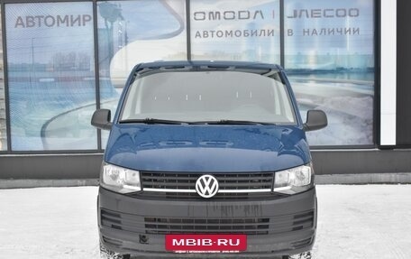Volkswagen Transporter T6 рестайлинг, 2016 год, 1 190 000 рублей, 2 фотография