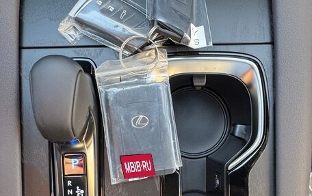 Lexus RX IV рестайлинг, 2025 год, 11 350 000 рублей, 26 фотография