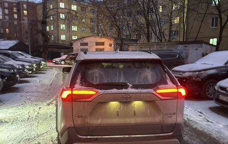 Toyota RAV4, 2025 год, 4 290 000 рублей, 2 фотография