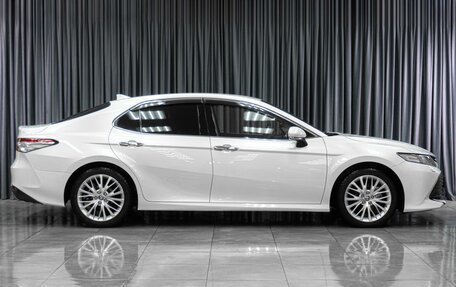 Toyota Camry, 2020 год, 3 349 000 рублей, 5 фотография