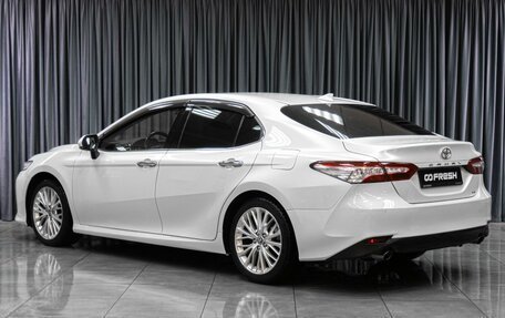 Toyota Camry, 2020 год, 3 349 000 рублей, 2 фотография